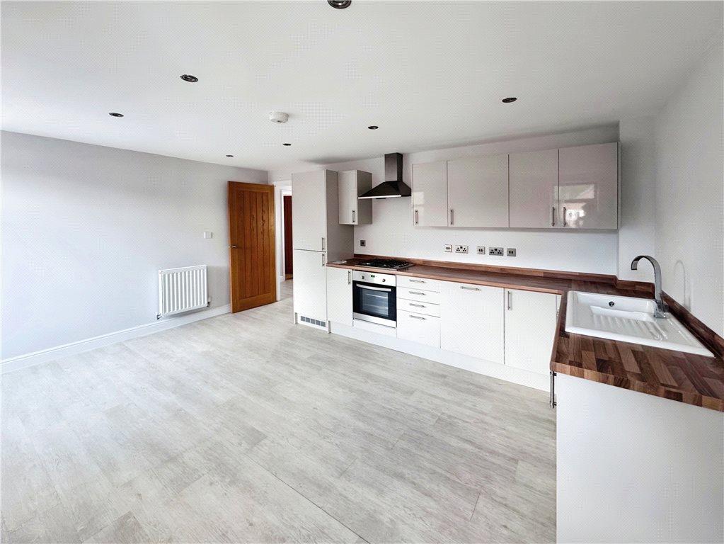 Reception/Kitchen