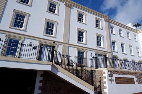 undefined, 2.1(e) Approved, Situated On The Charming Cobbled High Street Of St. Aubin