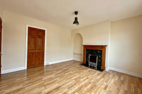 2 bedroom terraced house to rent, St. Michaels Road, Newbury RG14