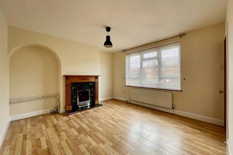 2 bedroom terraced house to rent, St. Michaels Road, Newbury RG14