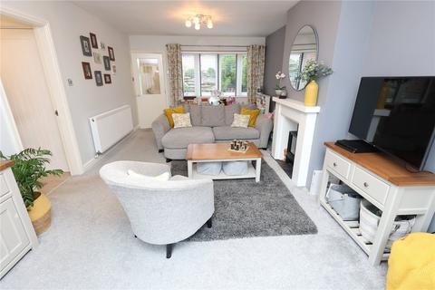 3 bedroom detached house for sale, Vernon Crescent, Ravenshead, Nottingham, Nottinghamshire, NG15