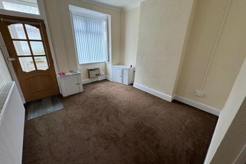 2 bedroom end of terrace house to rent, Berkeley Road East, Birmingham B25