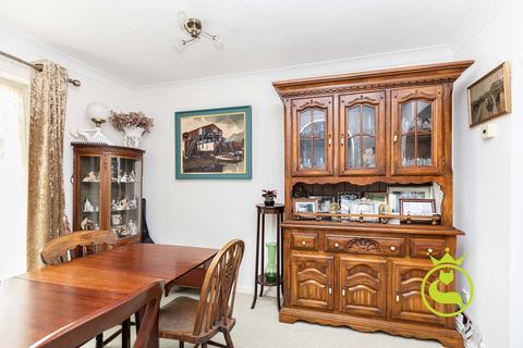 42 Colborne Close, Poole, BH15 1US