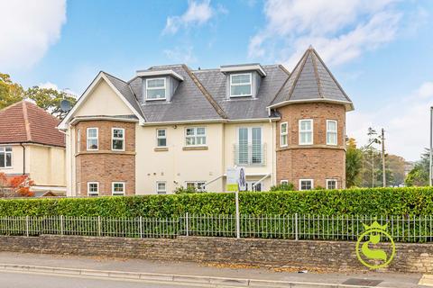 2 bedroom apartment for sale, Glenair Avenue, Poole BH14