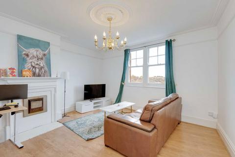 1 bedroom flat to rent, Askew Road, London W12