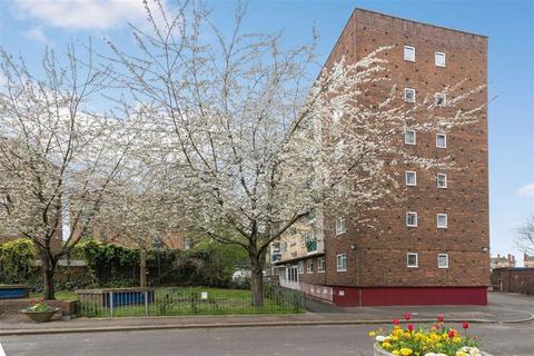 3 bedroom flat for sale, Abbots Manor, London SW1V