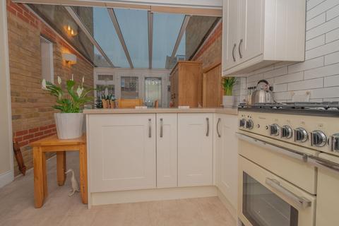7 Albion Court, Ramsgate, CT11 8HT