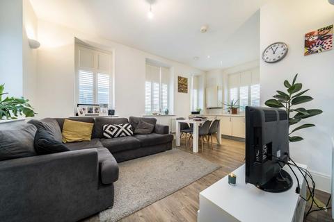 2 bedroom flat for sale, Jack Dimmer Close, London SW16