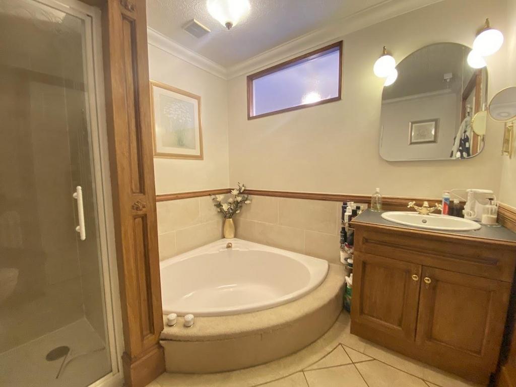 En suite
