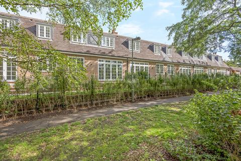 3 bedroom semi-detached house to rent, Hampstead Garden Suburb NW11