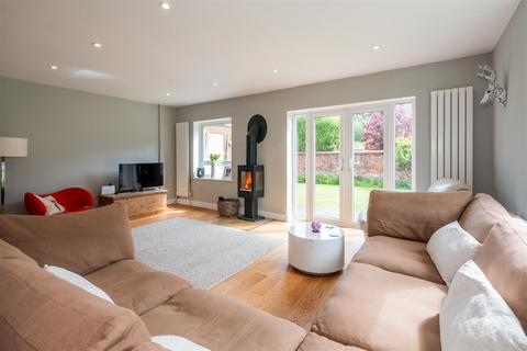 4 bedroom detached house for sale, Summerfield Place, Wilmslow