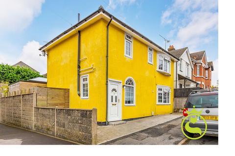 3 bedroom detached house for sale, Lyell Road, Poole BH12