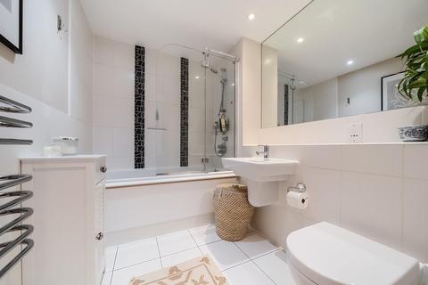 1 bedroom apartment for sale, The Bars, Guildford