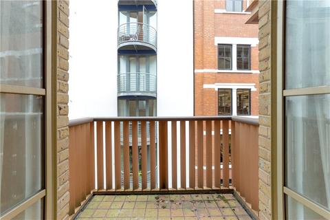 1 bedroom flat for sale, Queen Elizabeth Street, London, SE1