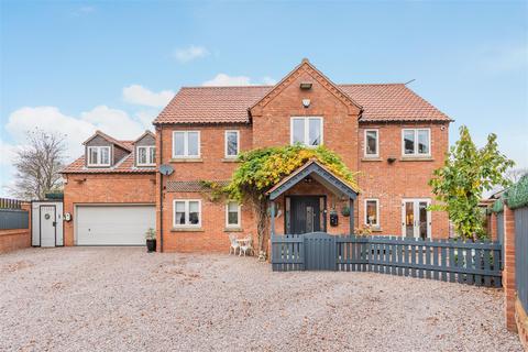 5 bedroom detached house for sale, Park Mews, Skegby