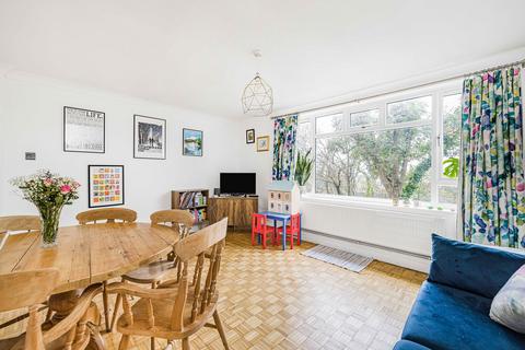 3 bedroom flat for sale, Leigham Court Road, London SW16