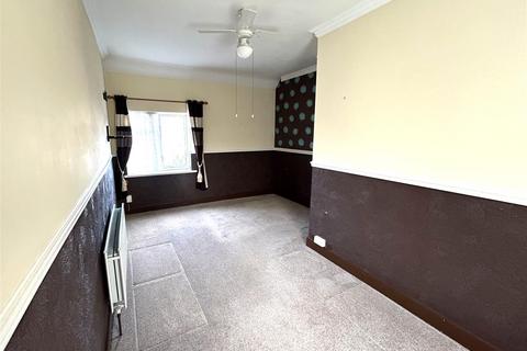 3 bedroom terraced house to rent, Hollyoak Road, Southampton