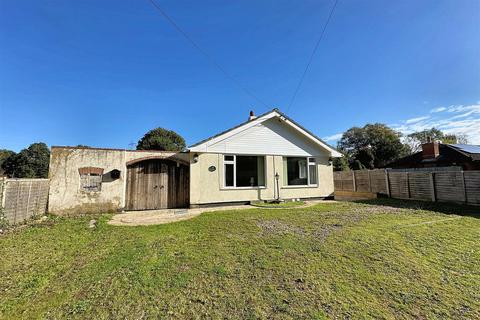 3 bedroom detached bungalow for sale, Three Legged Cross