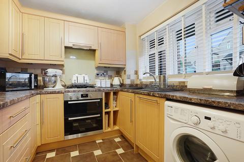 2 bedroom terraced house for sale, Charlotte Close, Chatham, ME5