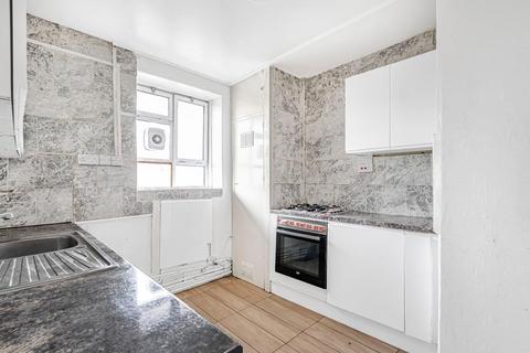 2 bedroom flat for sale, Elmington Estate  London, SE5