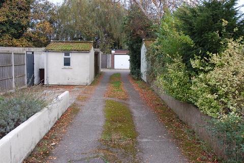 Garage for sale, behind Charnwood Avenue, Chelmsford