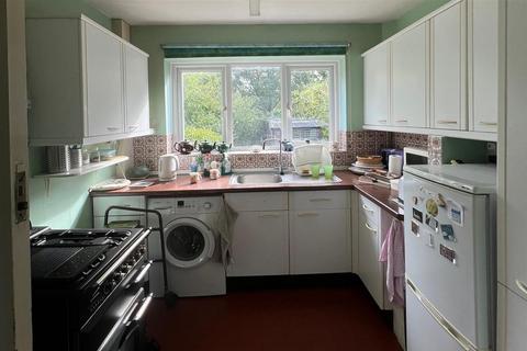 3 bedroom semi-detached house for sale, Chaucer Green, Croydon, Surrey