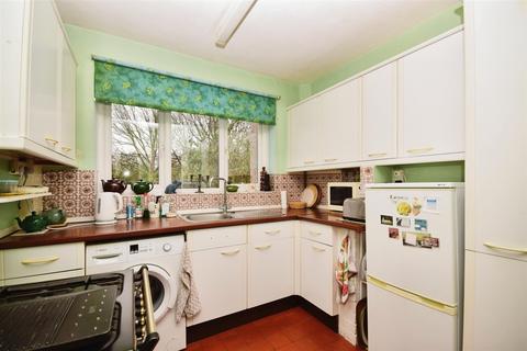 3 bedroom semi-detached house for sale, Chaucer Green, Croydon, Surrey