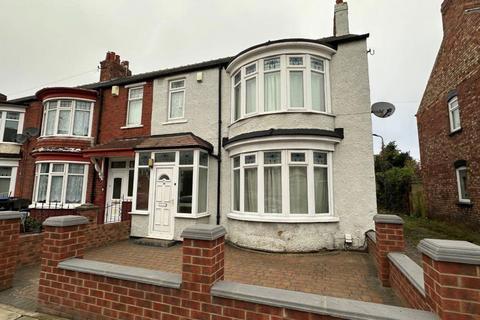 3 bedroom semi-detached house to rent, Devinshire Road, Middlesbrough