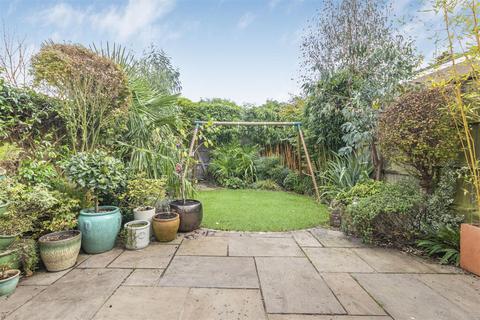 34 Admers Wood, Vigo, Gravesend, DA13 0SP