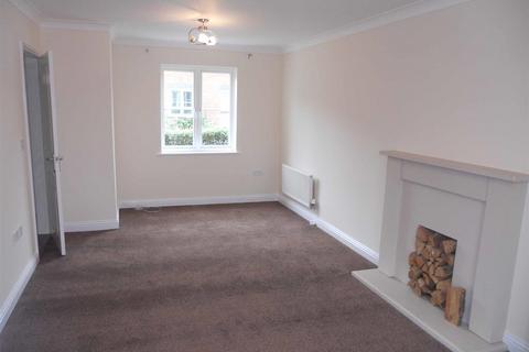 4 bedroom terraced house to rent, Rendlesham