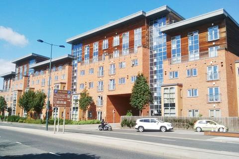 2 bedroom flat to rent, The Pinnacle, Ings Road, Wakefield, WF1 1DE