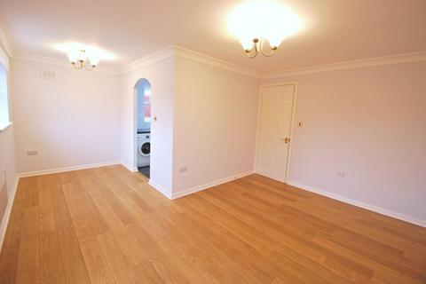 2 bedroom apartment to rent, Haslington Road, Manchester