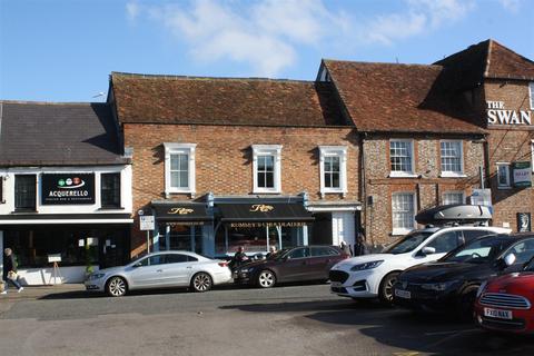 3 bedroom flat to rent, Upper High Street, Thame