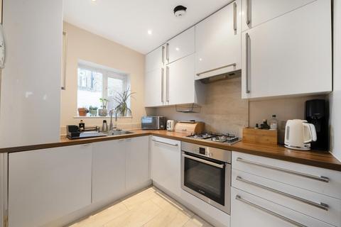 2 bedroom cottage for sale, Georgette Place, Greenwich