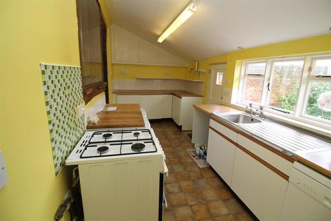 2 bedroom terraced house to rent, Wickham Market