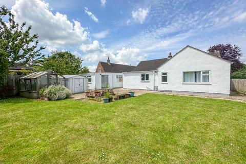 3 bedroom bungalow for sale, North End, Goxhill, Barrow Upon Humber, North Lincolnshire, DN19