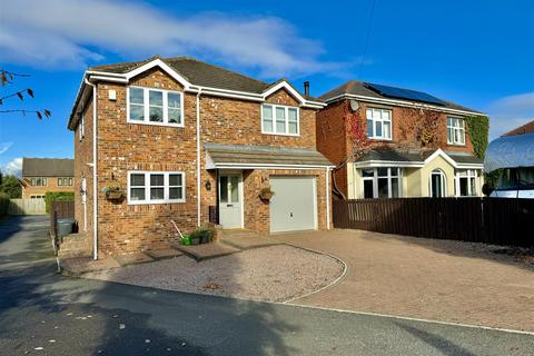 4 bedroom detached house for sale, Orchard Drive, Royston S71 4TB