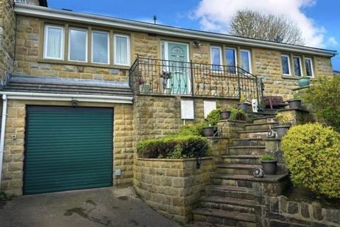 Potters Walk, Golcar, Huddersfield, West Yorkshire, HD7