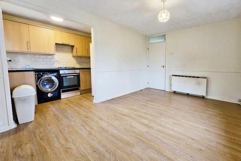 2 bedroom flat for sale, Haydock Close, Chester, Cheshire, CH1