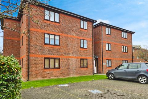 2 bedroom flat for sale, Haydock Close, Chester, Cheshire, CH1