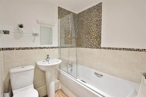 2 bedroom flat to rent, Osborne Mews, Sheffield, S11 9EG