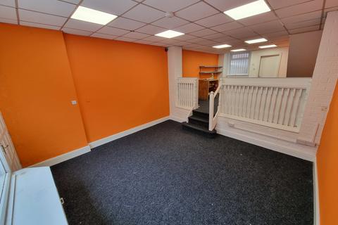 Shop to rent, 412 Gorton Road, Stockport, SK5