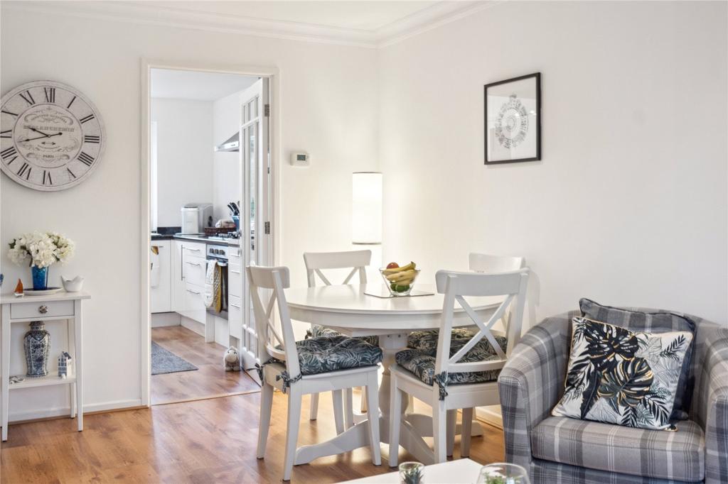 Living/Dining Room