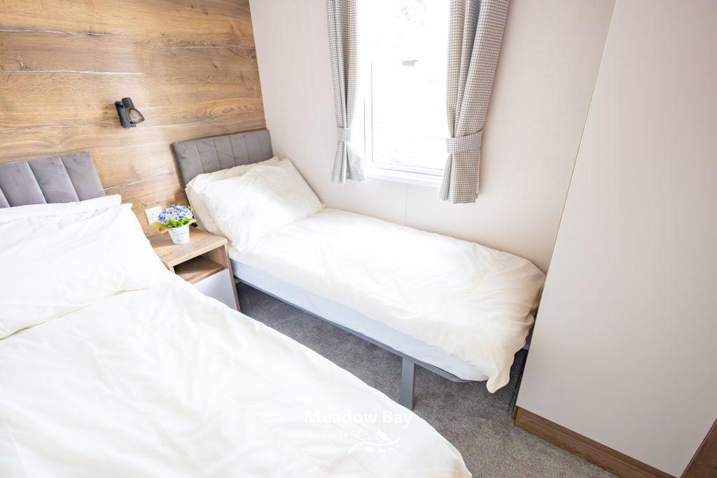 2024 Atlas Sahara 38x12 2b 49.jpg