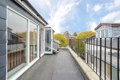 3 bedroom flat for sale, Priory Terrace, South Hampstead, NW6