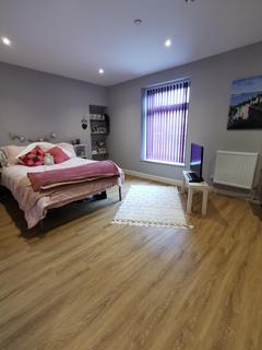 4 bedroom house to rent, Craddock Street, City Centre, Swansea