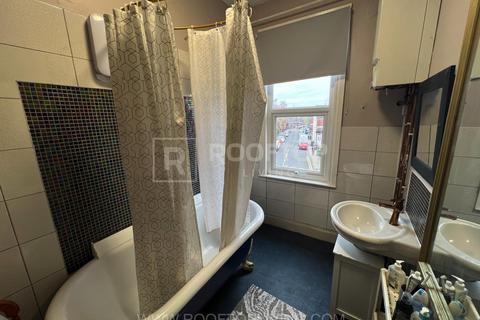 6 bedroom house to rent, Inglewood Terrace, Leeds LS6