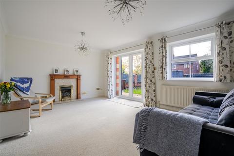 undefined, Lavender Row, Ascot