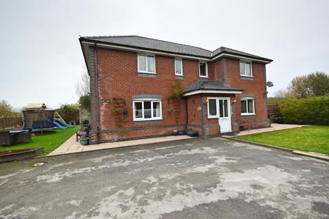 5 bedroom detached house for sale, Garth Maldwyn, Caersws, Powys, SY17