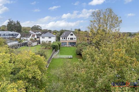 6 bedroom detached house for sale, Noak Hill Close, Billericay, Essex